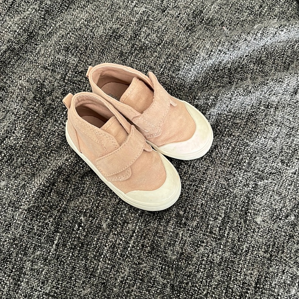 Toddler Girls Size 6 Shoes